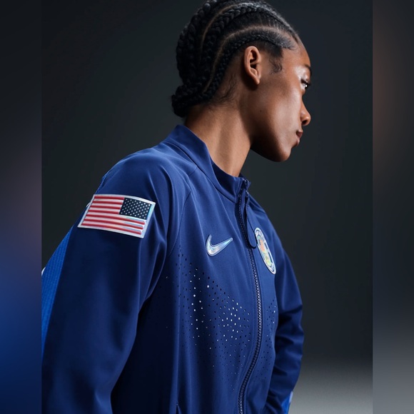 Team USA Nike Medal Ceremony Full-zip Women’s Jacket - Picture 2 of 12